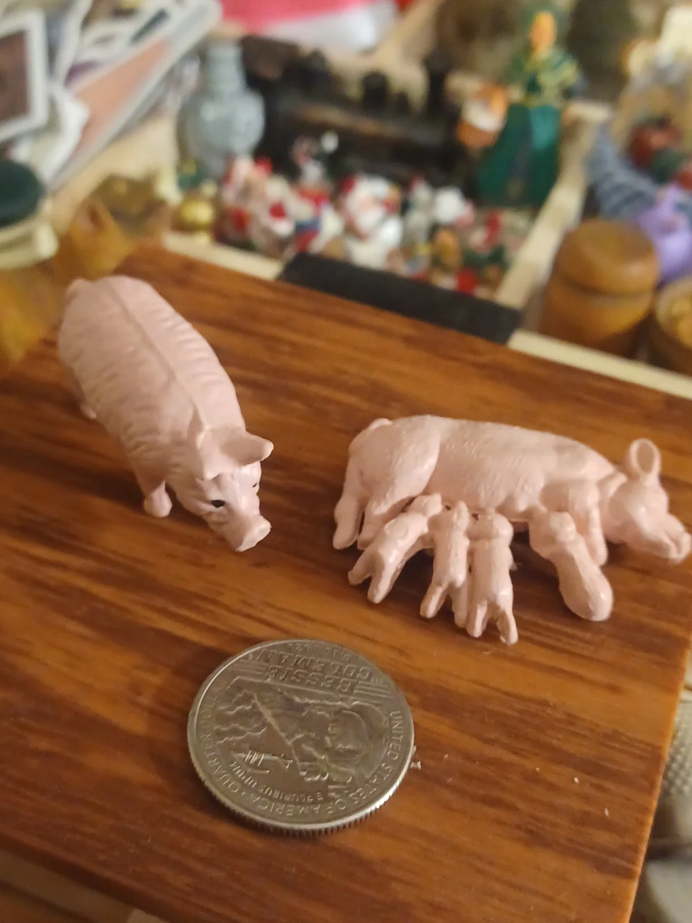 Pink Small Pet Pig Figurine Set - Pink Mini Pig Family
